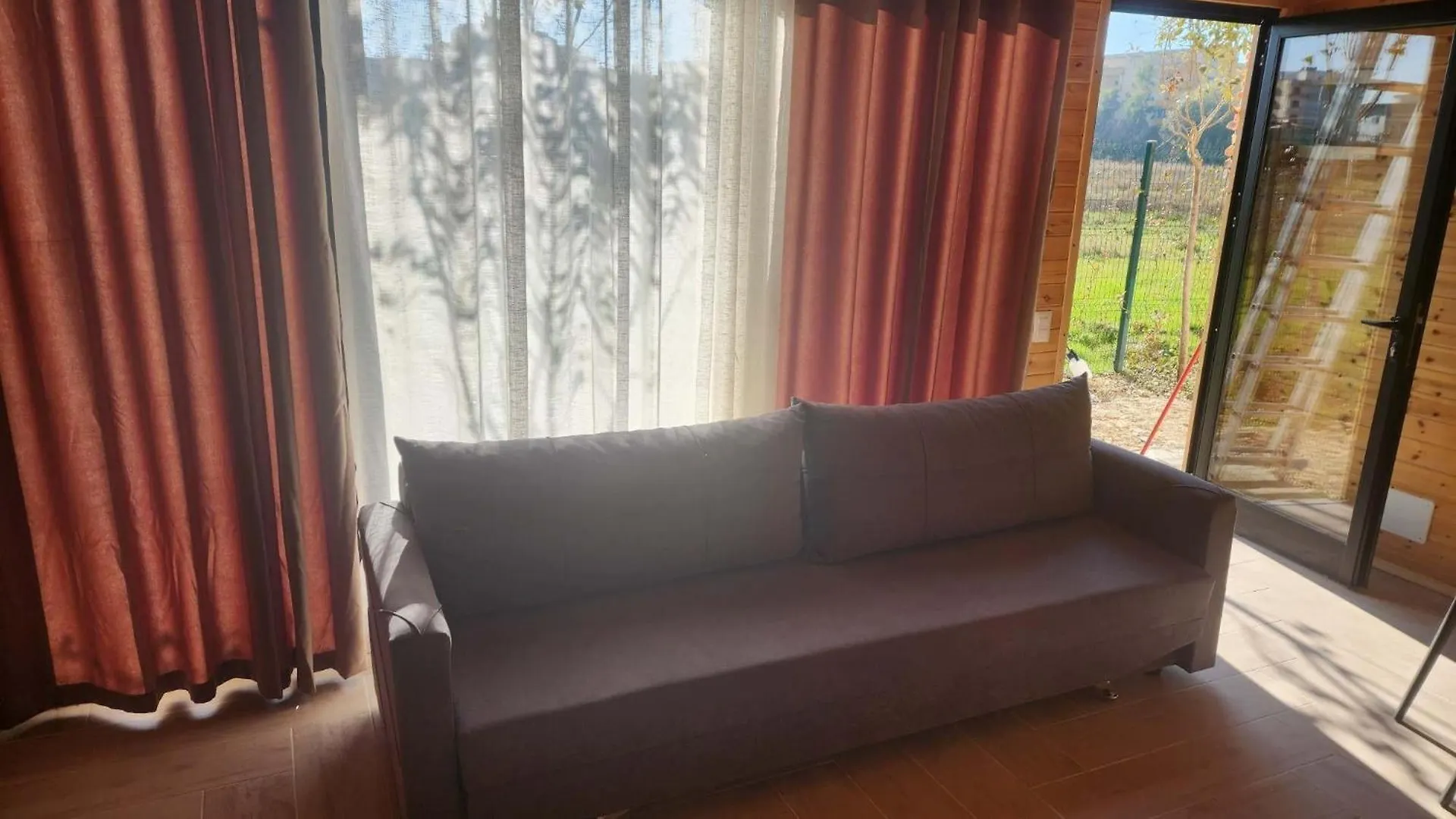 Domek letniskowy Uniklajd Villa-S Golem  Albania
